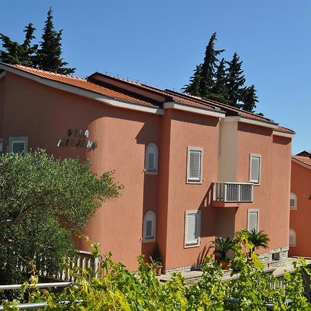 Apartments Sulekic Sveti Filip i Jakov Buitenkant foto
